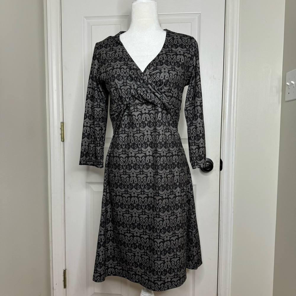 Prana Black and Gray Long Sleeve Dress